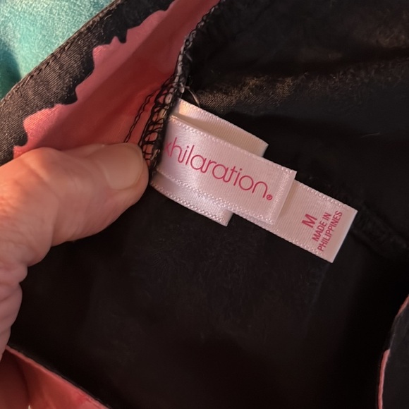 Xhileration Black peach and yellow full skirt size M - Picture 5 of 6